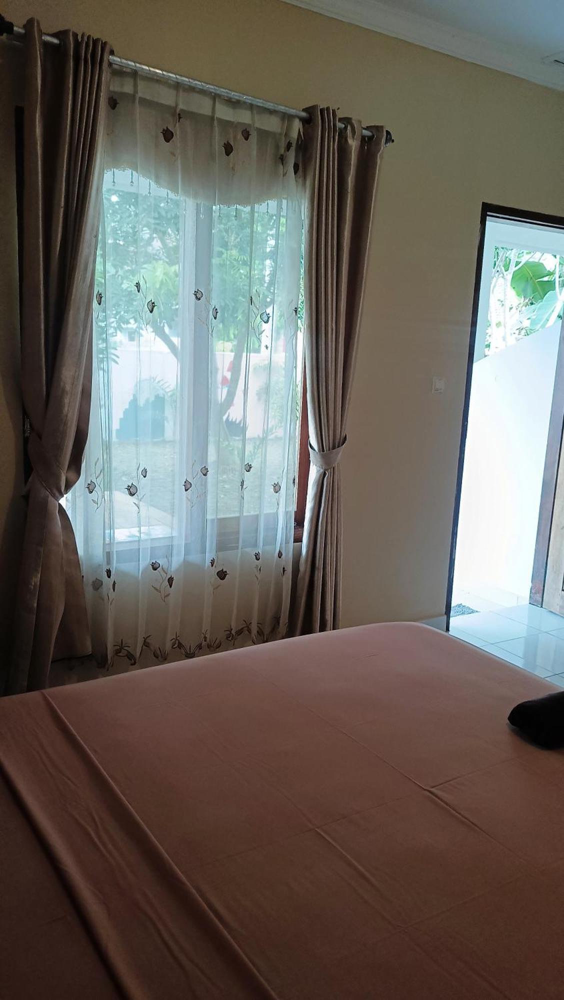 Tiga Spies Hostel Kuta  Bagian luar foto