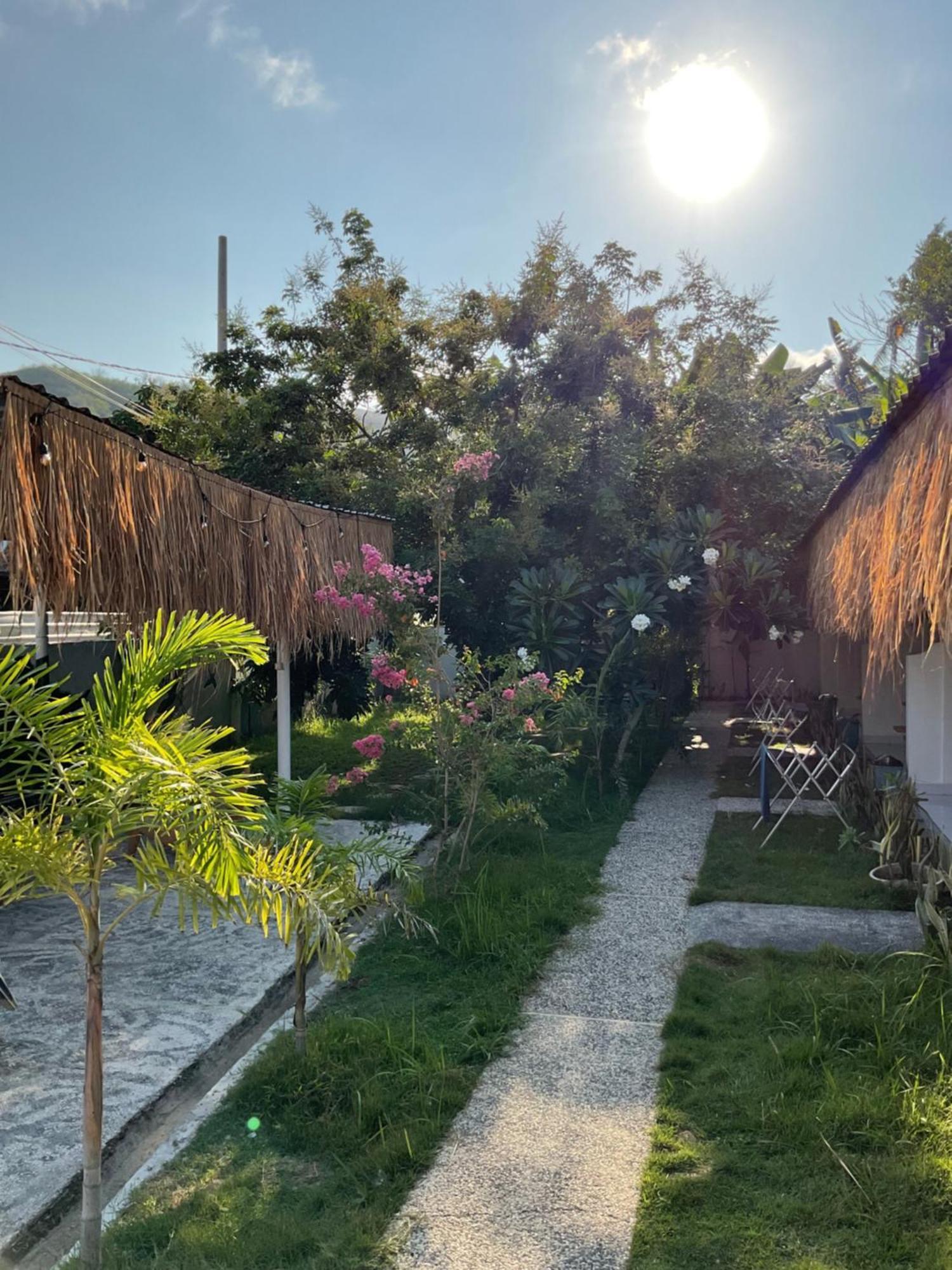 Tiga Spies Hostel Kuta  Bagian luar foto