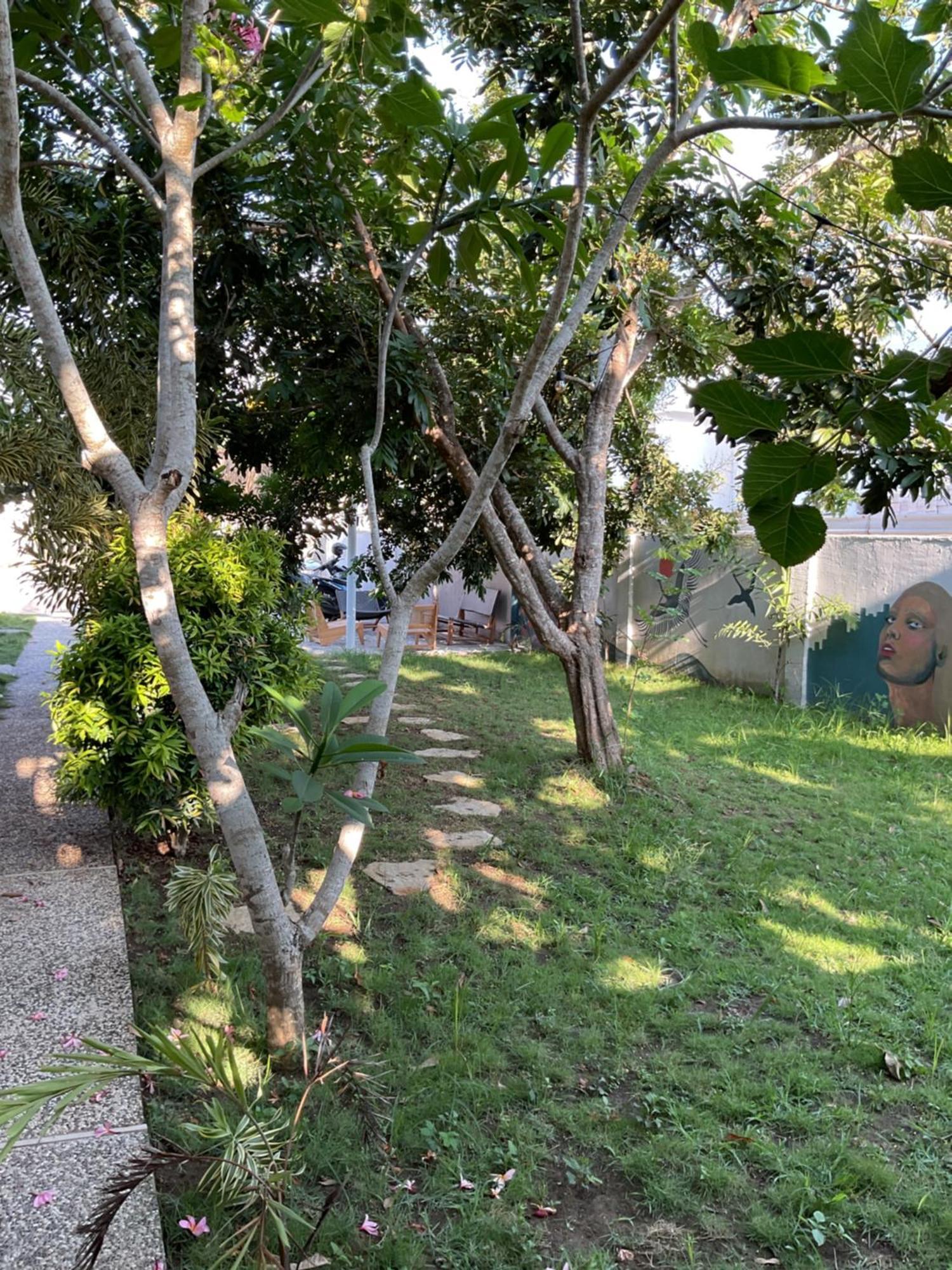 Tiga Spies Hostel Kuta  Bagian luar foto