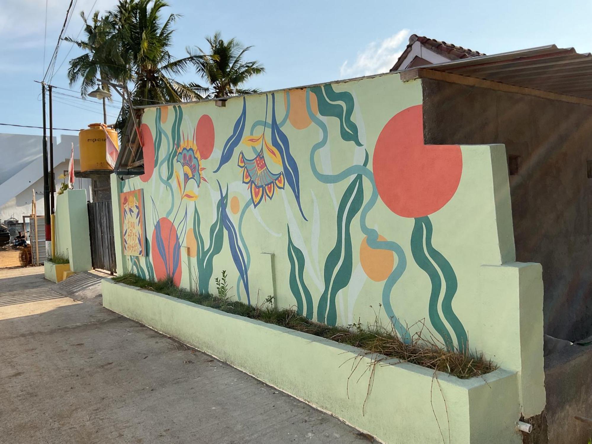 Tiga Spies Hostel Kuta  Bagian luar foto